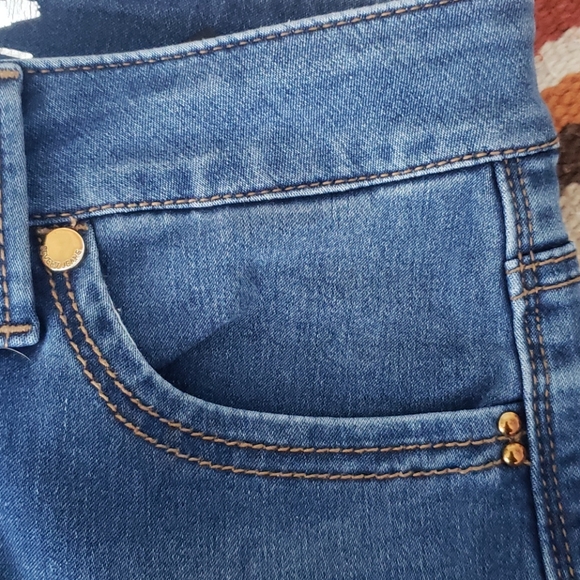 Ladie's Seven 7 Skinny Jeans - Picture 5 of 10